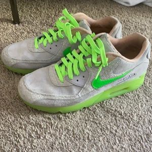 Nike AirMax 90 MINT condition size 10.5